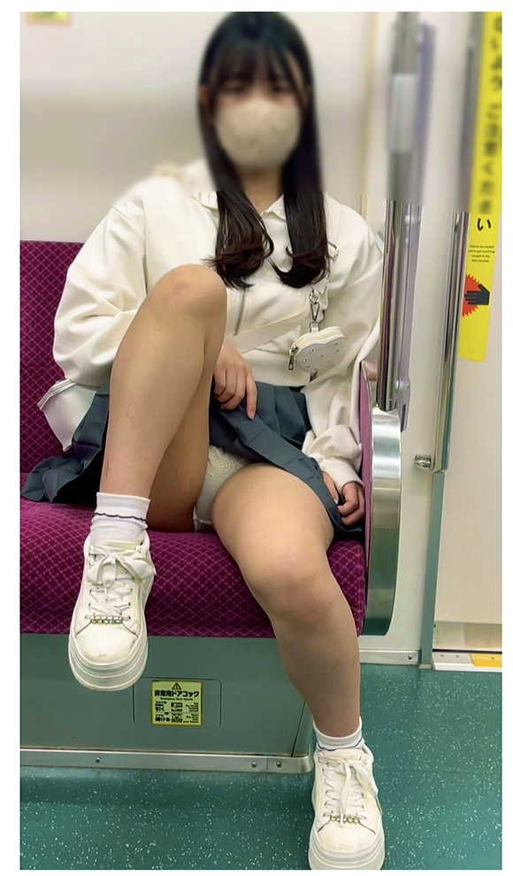 パンチラ