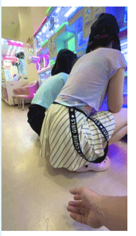 パンチラ