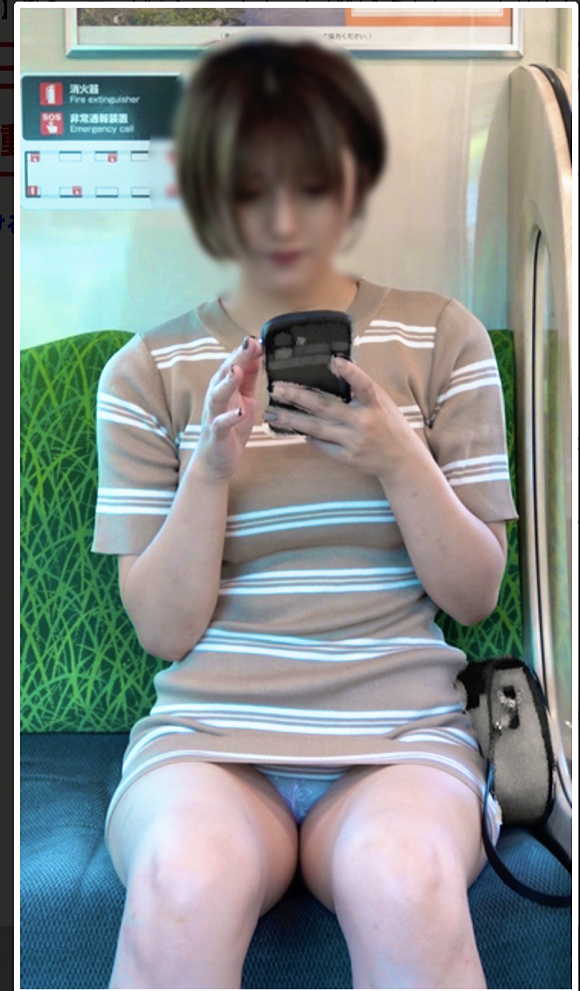 パンチラ