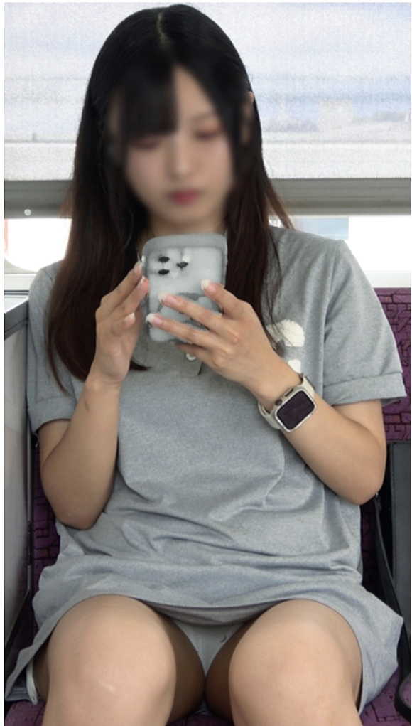 女子大生