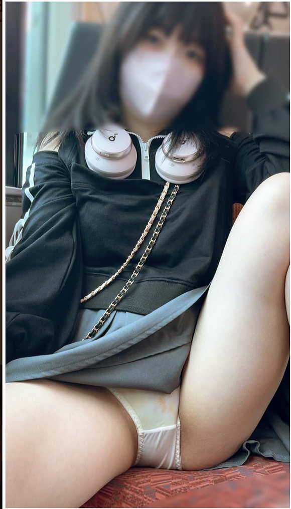 女子大生