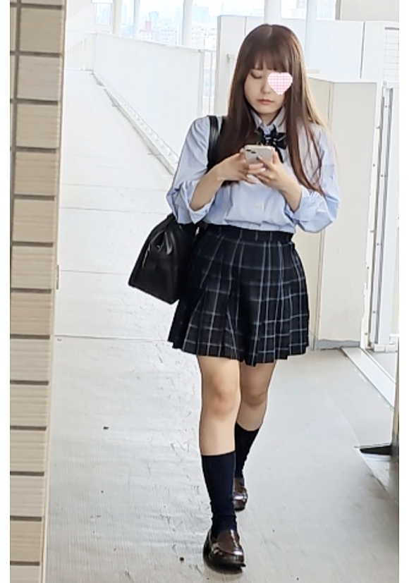 女子高生
