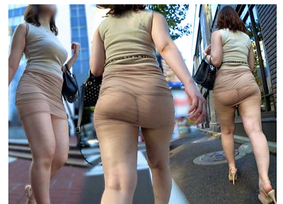 パンチラ