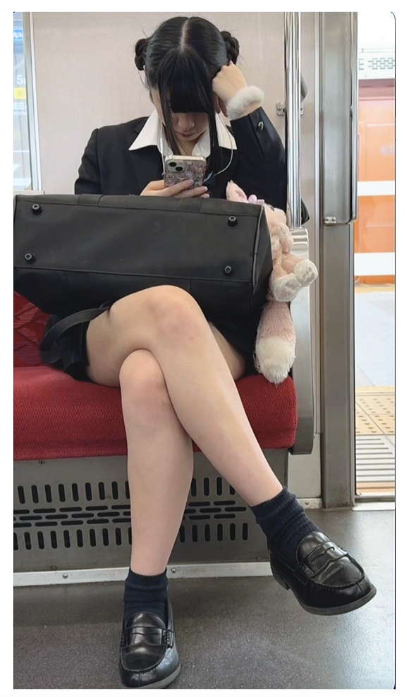 女子高生