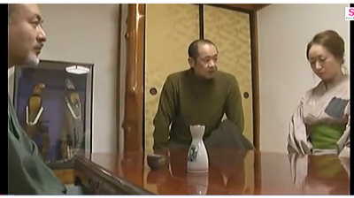 【ヘンリー塚本+若菜あゆみ+吉村文孝】未亡人になってしまった貧乏奥さま！地元有力者に売り飛ばされてセックスさせられます。